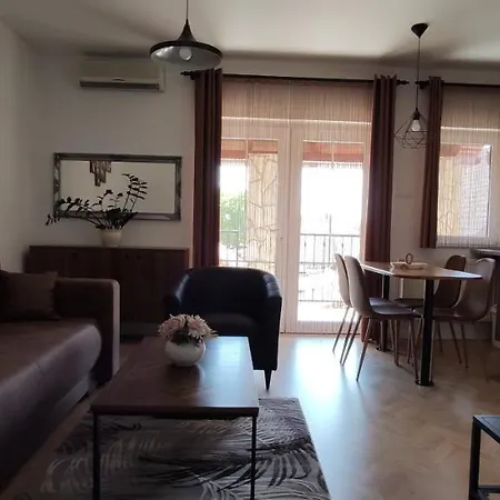 Apartment Mila *