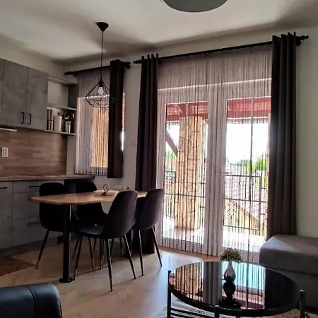 Apartment Mila *